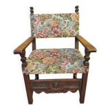 Antique poltrona trono in solid walnut with carving 19th century