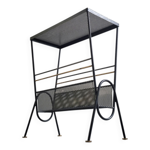 Table d'appoint porte-revues