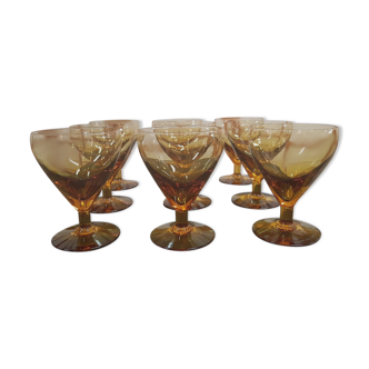 Set of art deco glasses