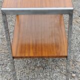 Desserte roulante design des années 70 en métal chromé et doubles plateaux placage formica bois