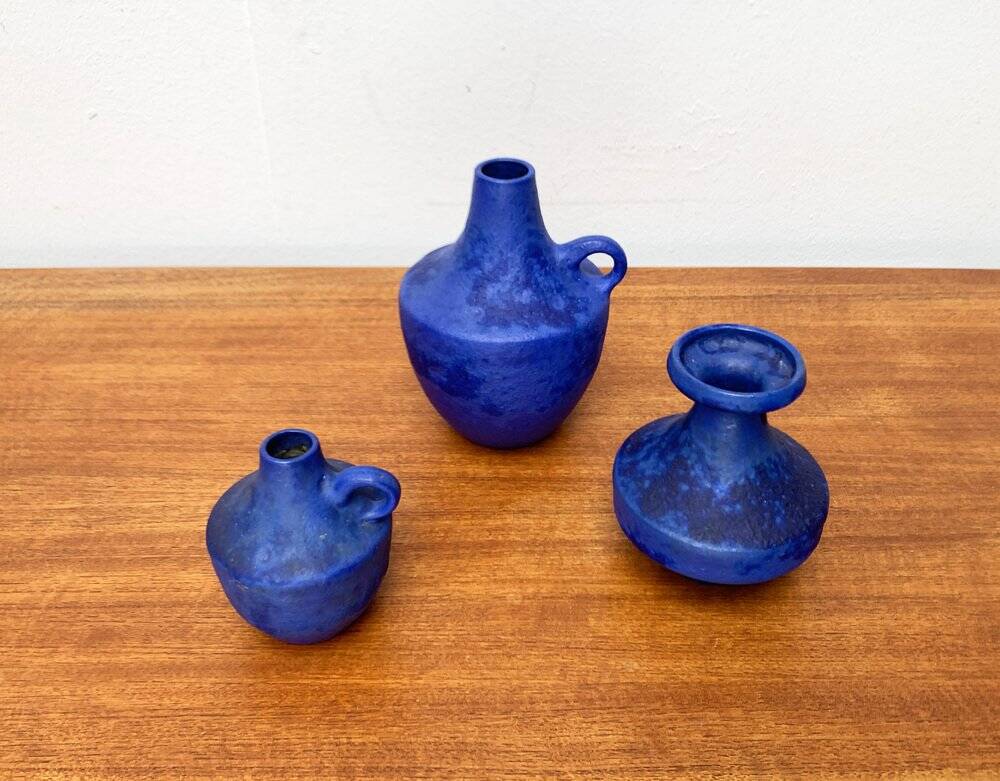 Vases minimalistes allemands bleu cobalt du milieu du siècle de Hartwig Heyne Pottery, années 1960, ensemble de 3