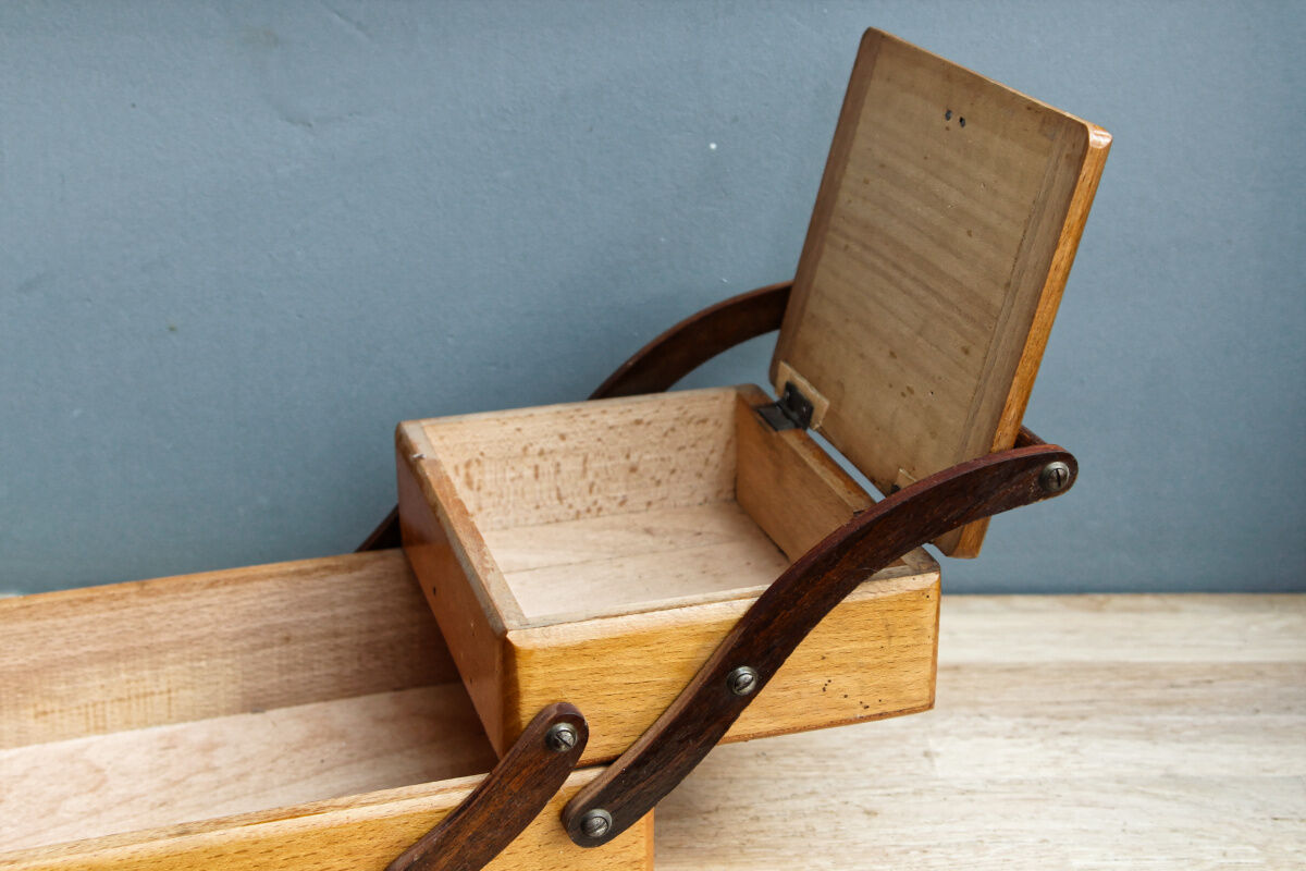 Worker, artisanal work, 50s