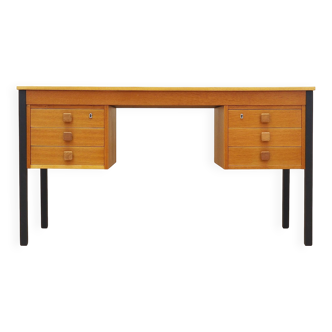 Ash desk, Danish design, 1970s, manufacturer: Domino Møbler