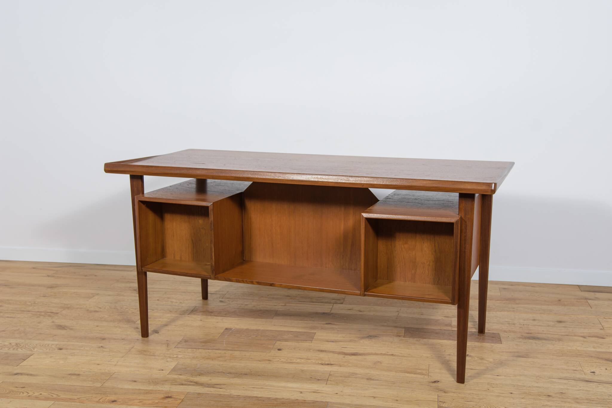Mid-Century Freestanding Teak Desk by Peter Løvig Nielsen, 1960s