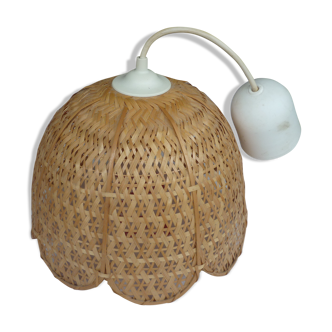 Braided raffia suspension