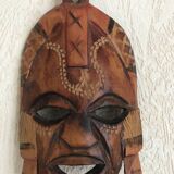 Masque en bois