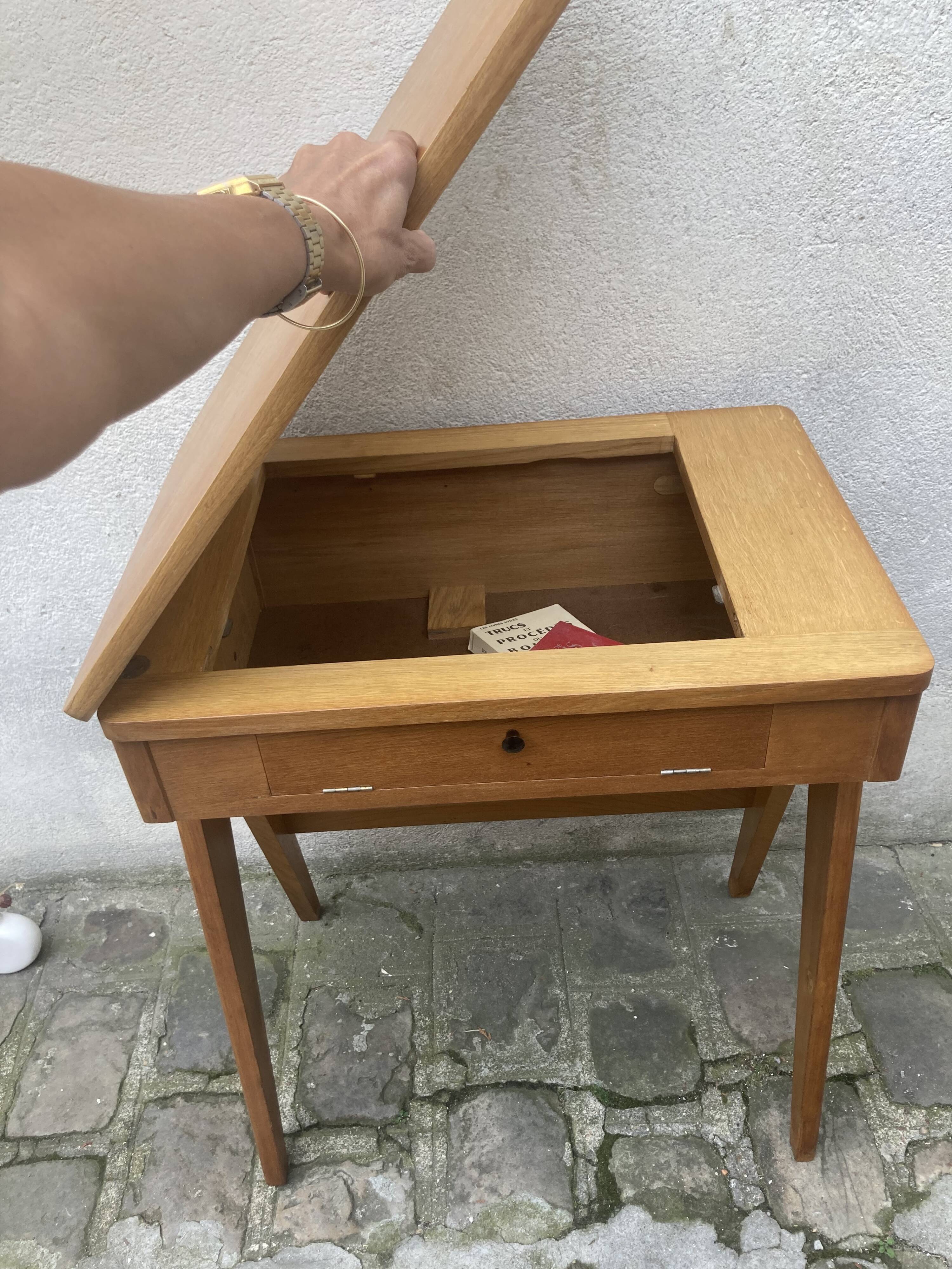 Desk-old sewing machine furniture