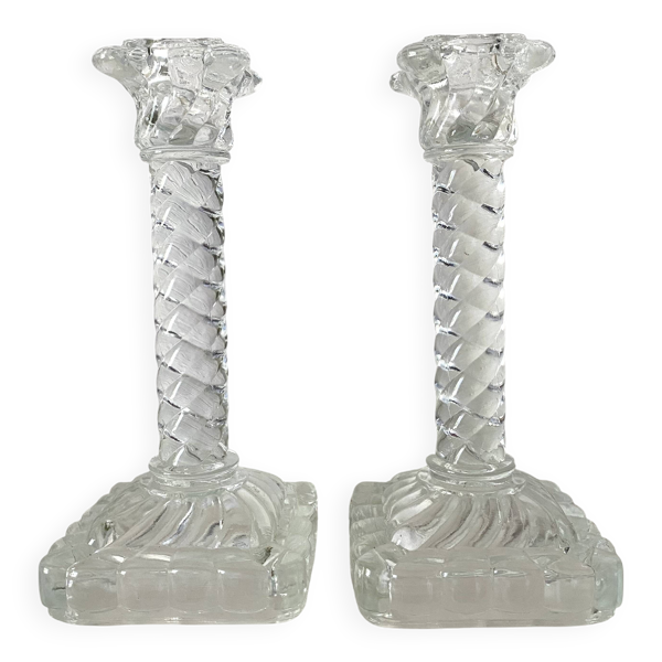 Paire de bougeoirs colonne en cristal années 50 -60