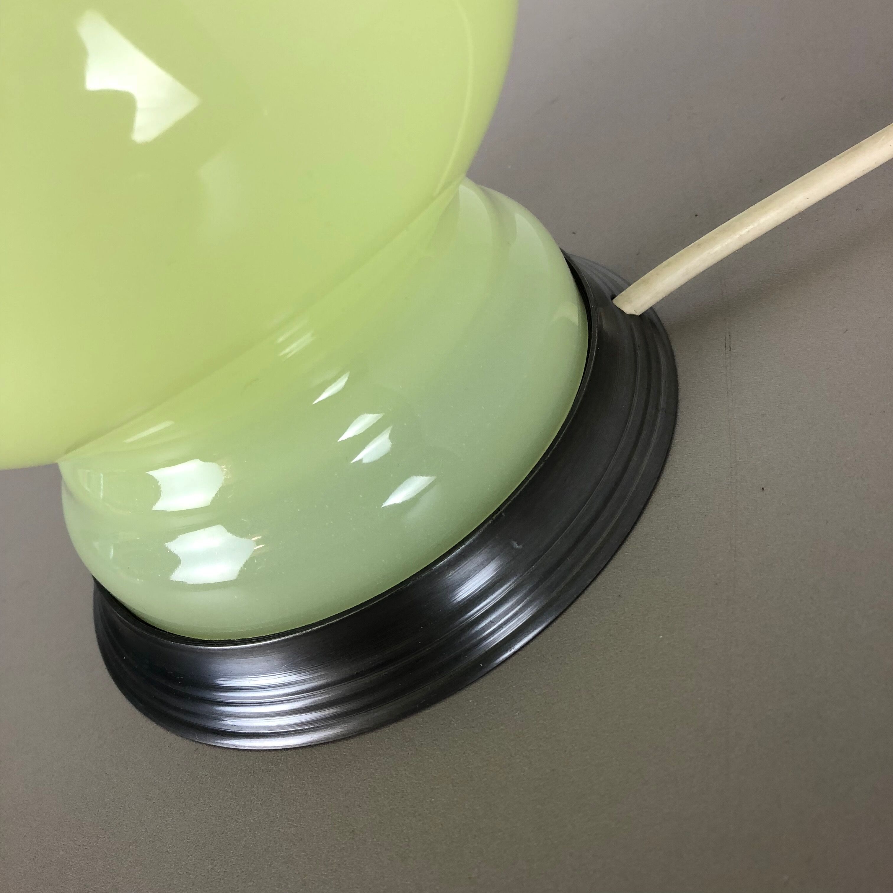 Murano glass "lime" table light by Cenedese Vetri, 1960s