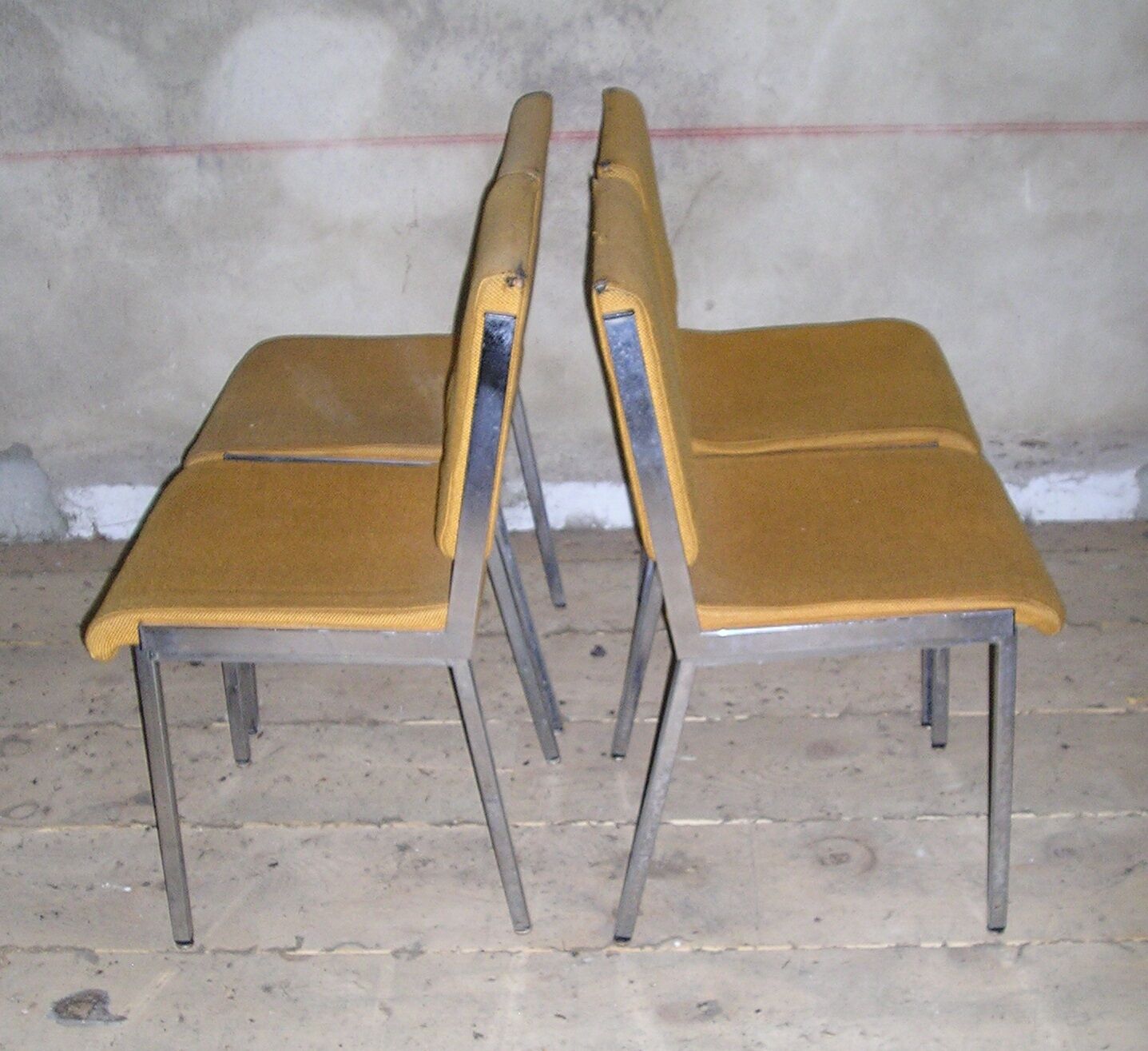 Set of 4 chrome metal chairs and 1970 fabric