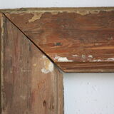 Gilded wooden and stucco frame