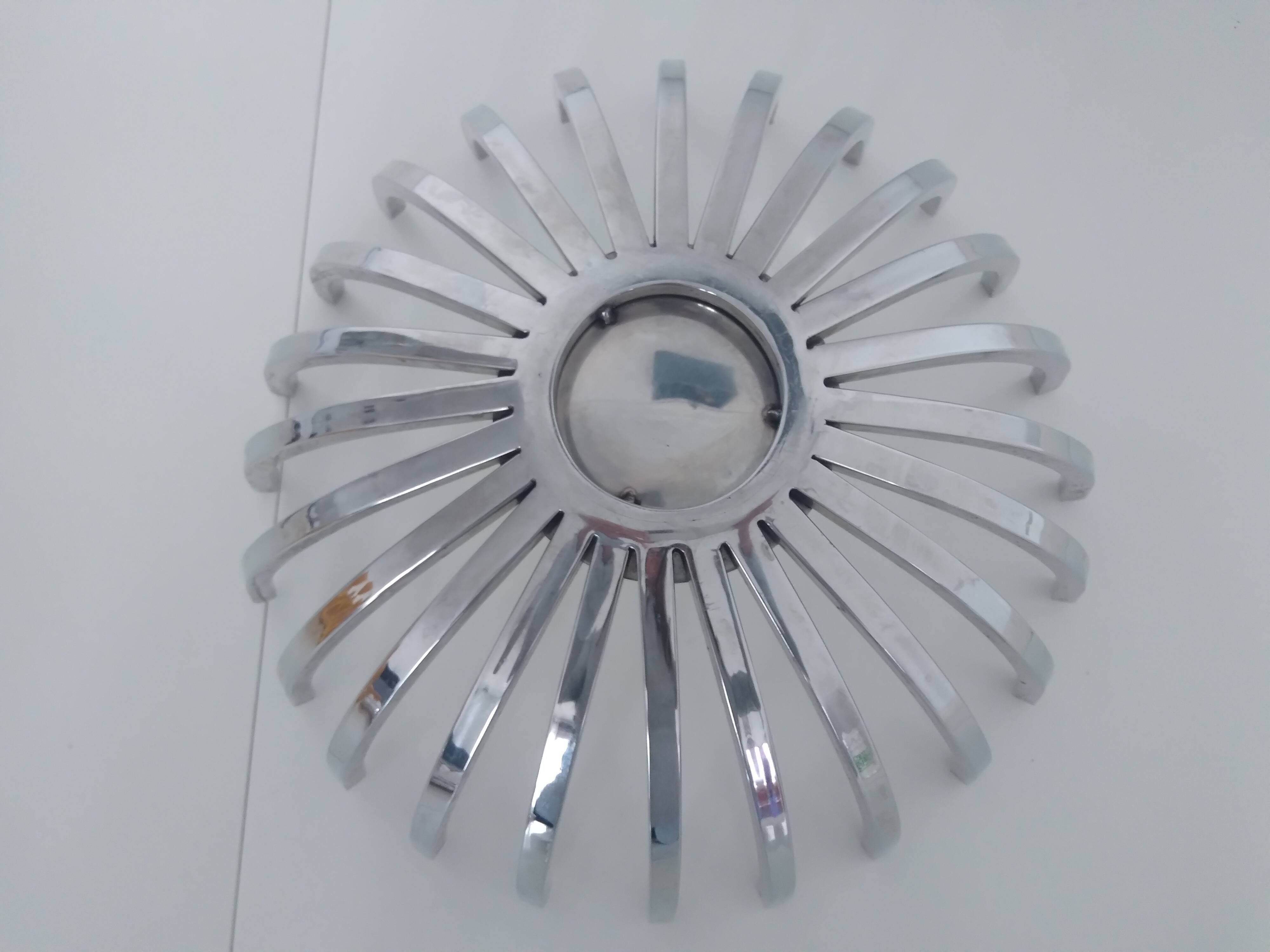 Stainless steel chrome cup