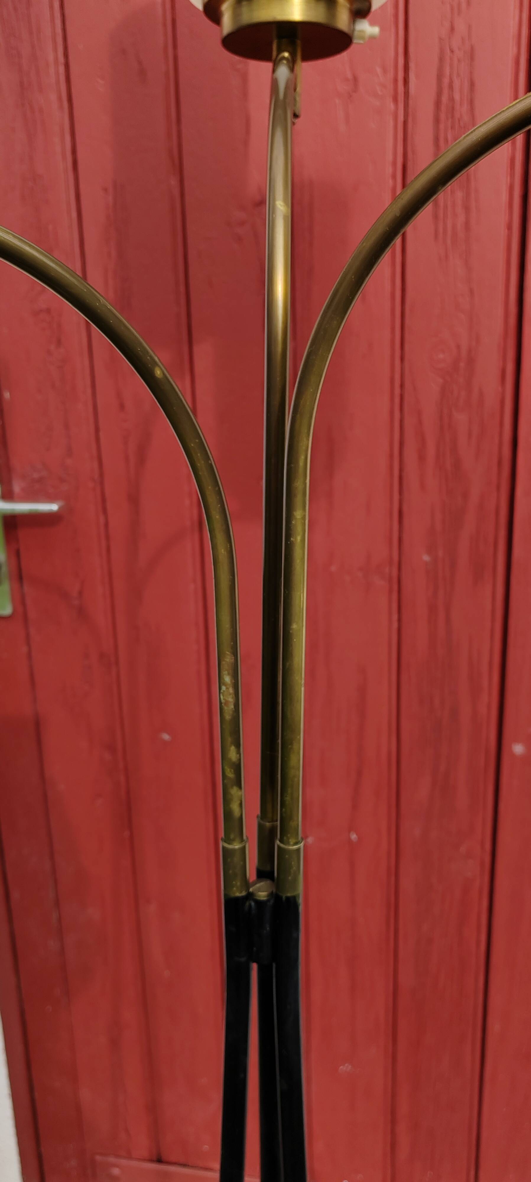 Magnificent vintage floor lamp from the 60s possible Arlus