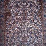 Handmade cashmere wool and silk rug 183x123cm