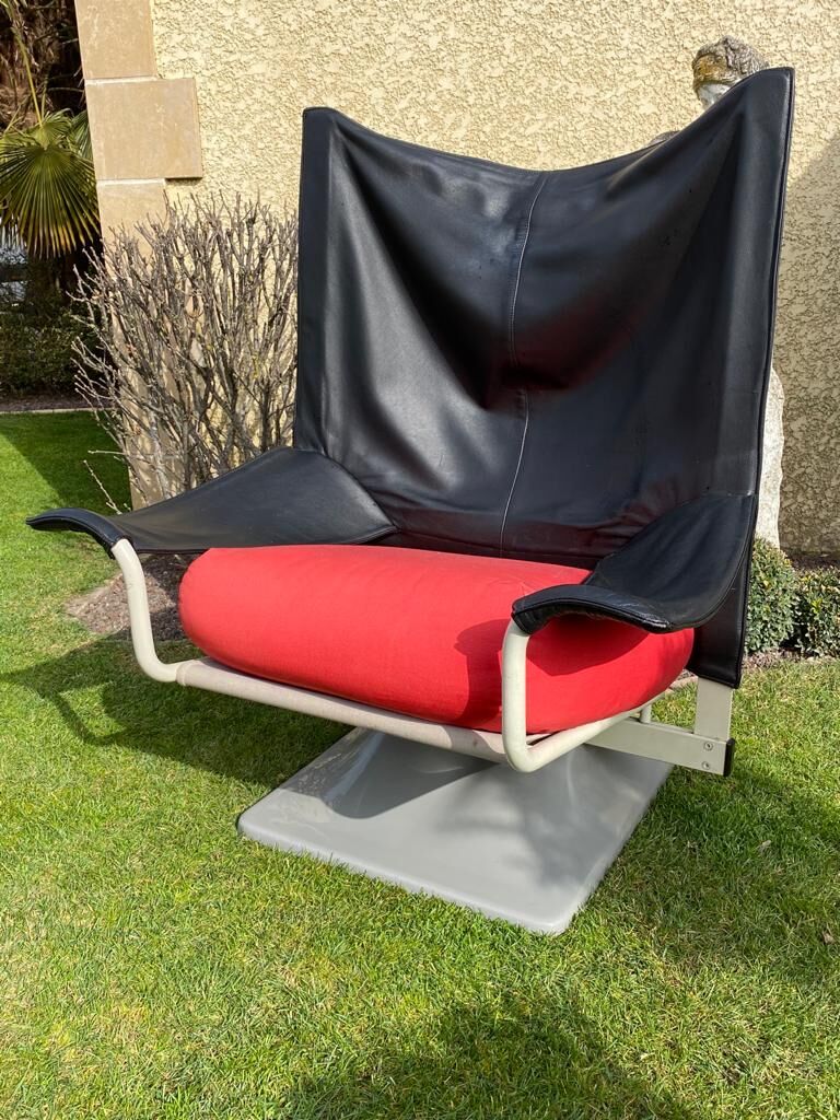 650 aeo Cassina armchair