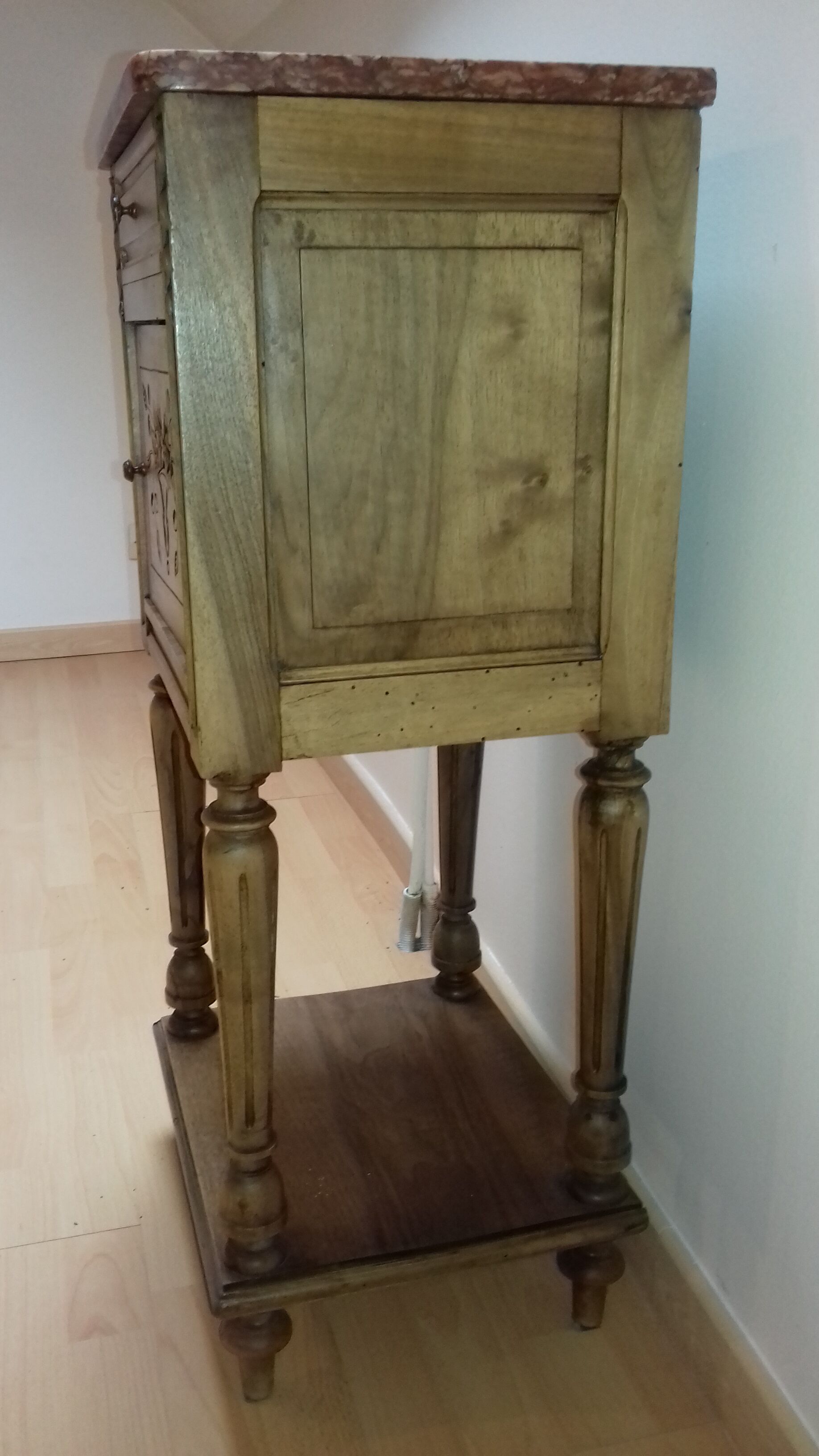 Chevet ou table d'appoint art déco avec marbre