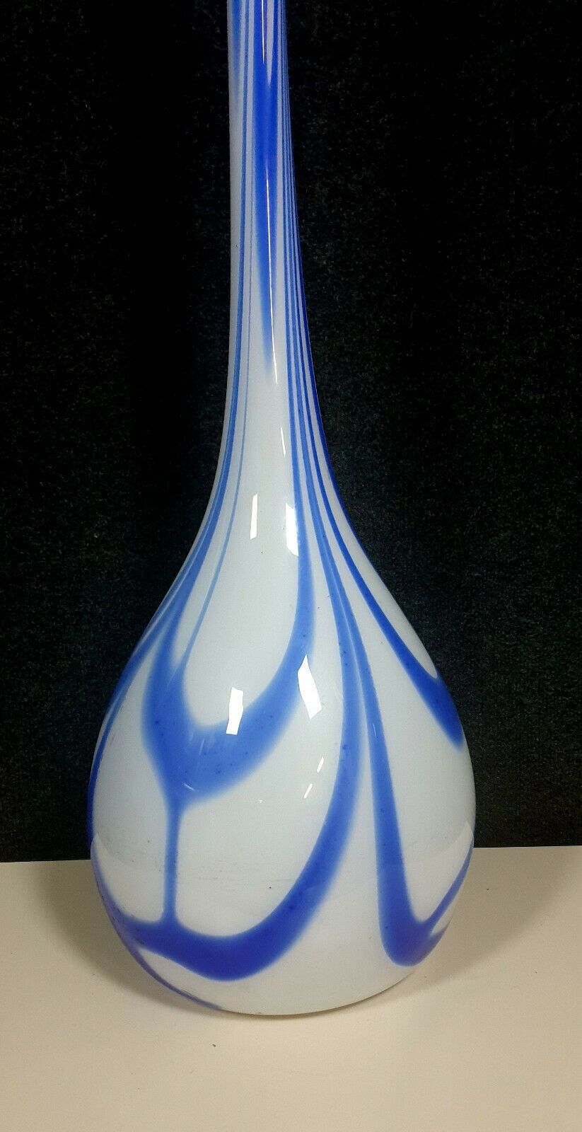 Soliflore vase in blue white glass of murano superb decoration