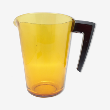 Glass pitcher