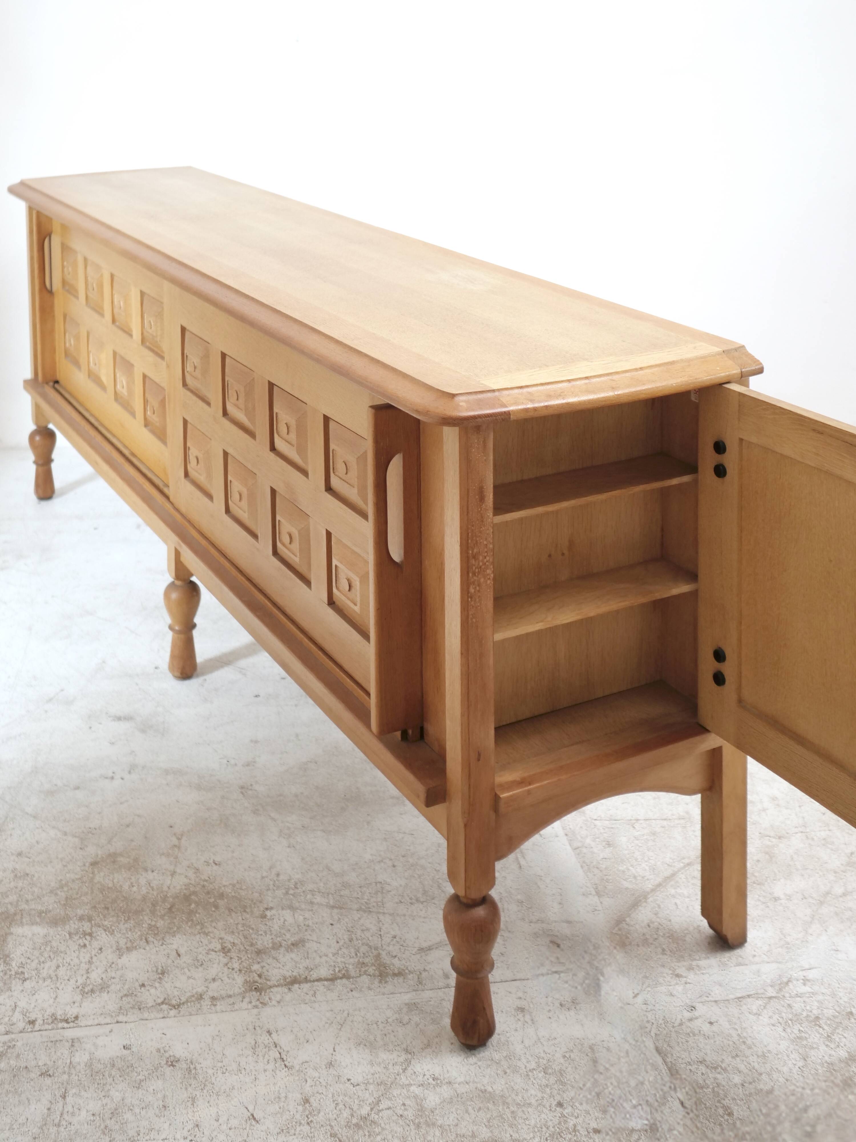 Guillerme and Chambron oak sideboard in light wood in a brutalist style.
