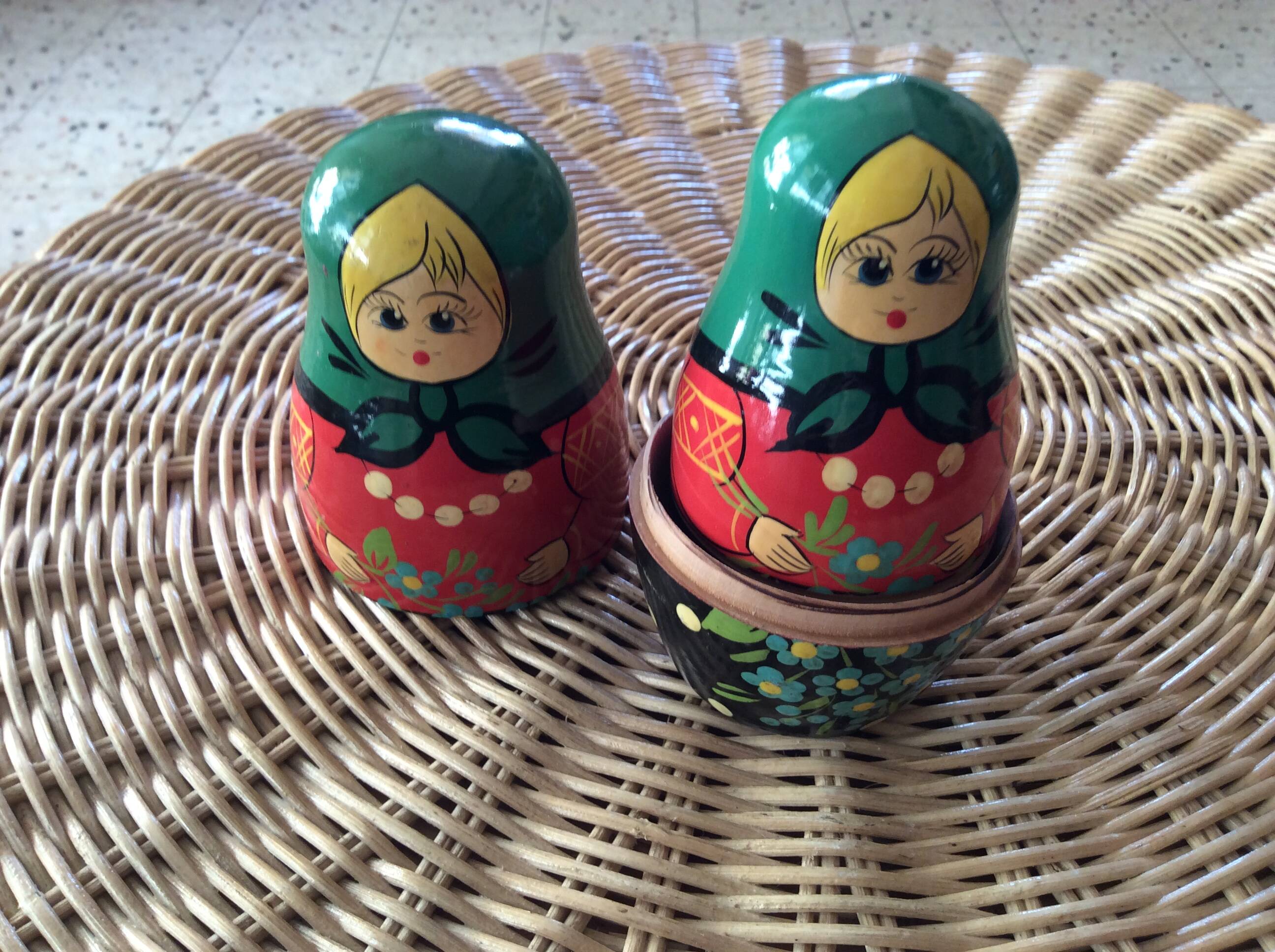 Ensemble de 7 poupées russes