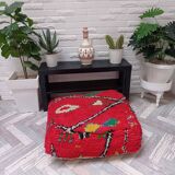 Handmade Berber pouf in wool 60 X 60 X 20 CM