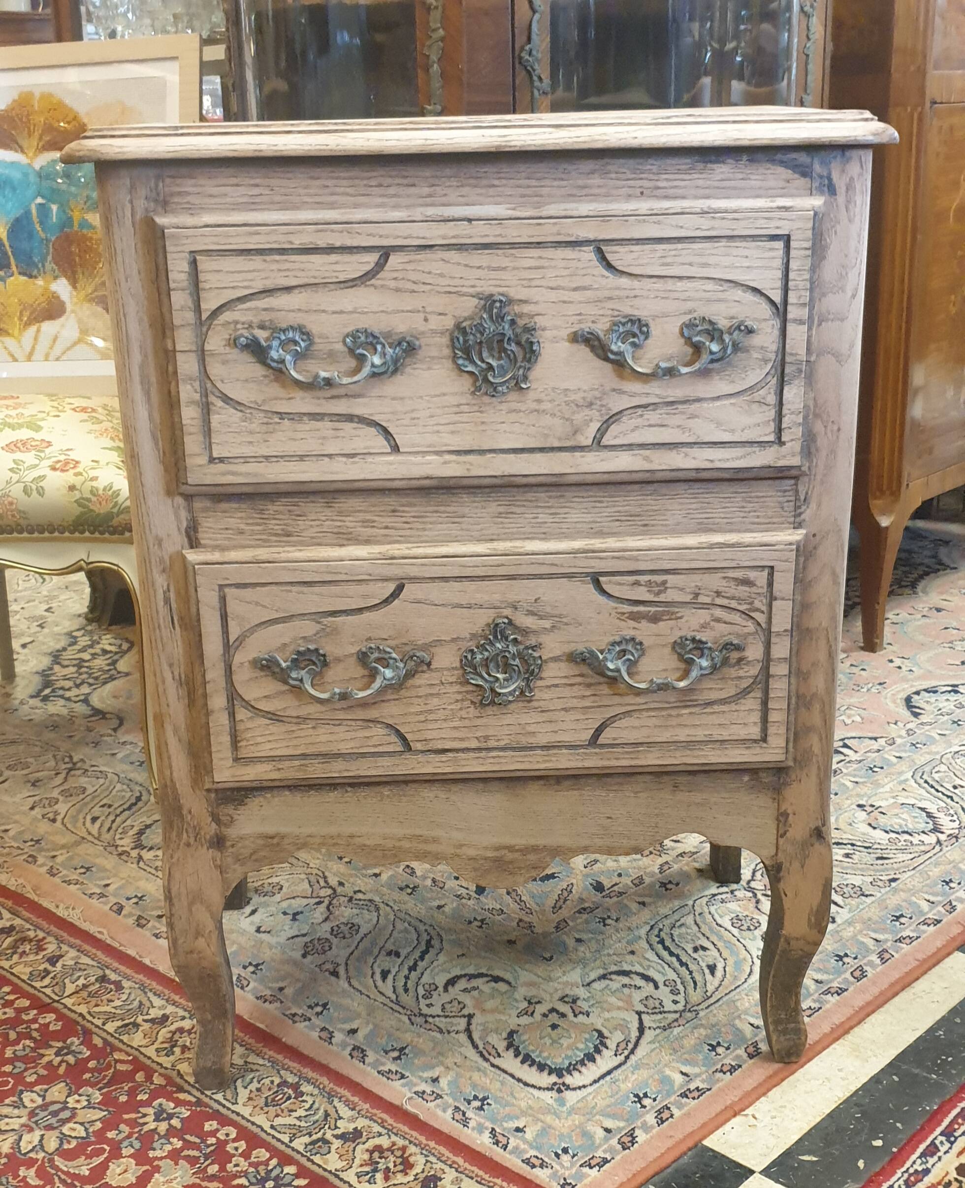 Vintage chest of drawers in natural wood