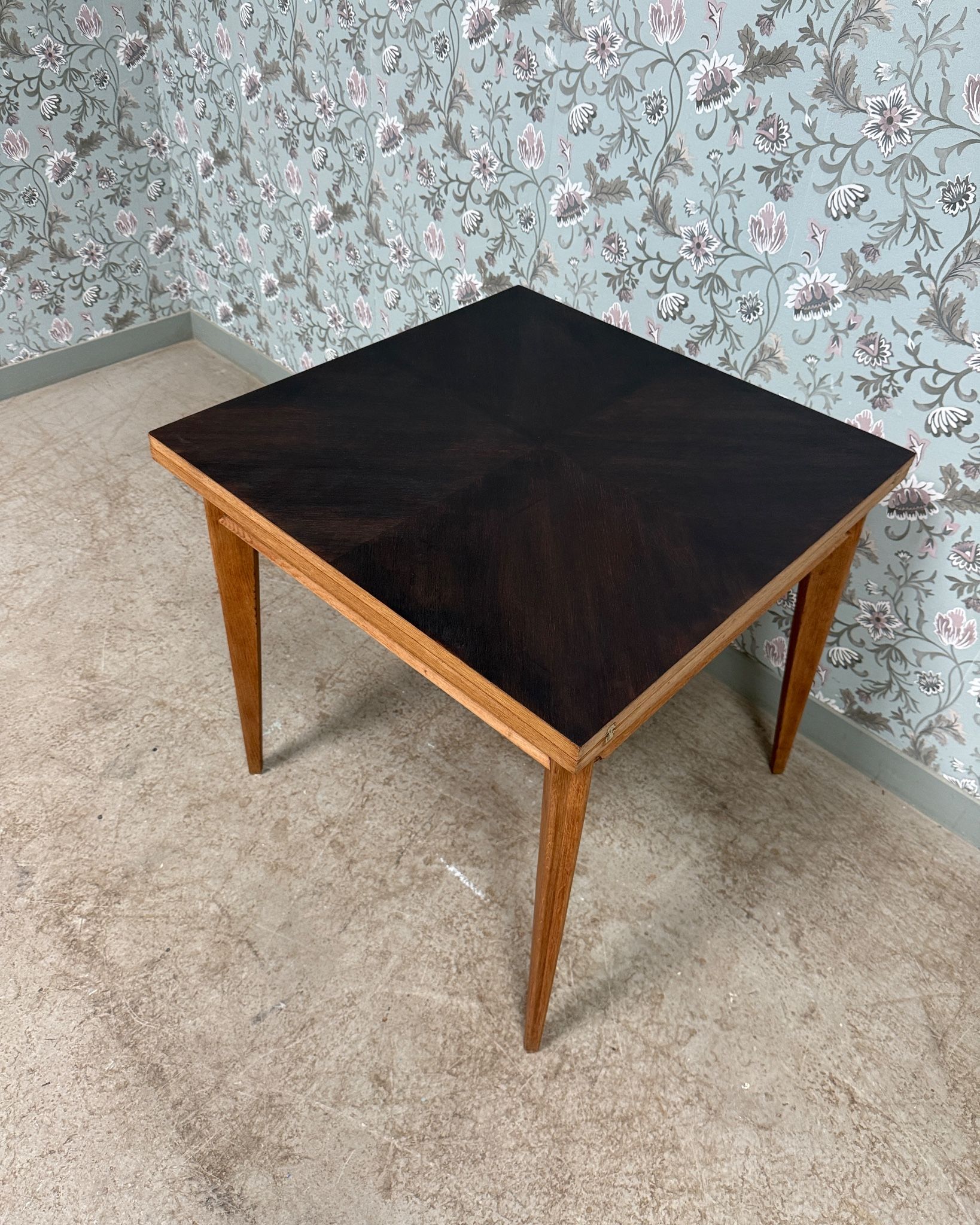 Table extensible en chêne