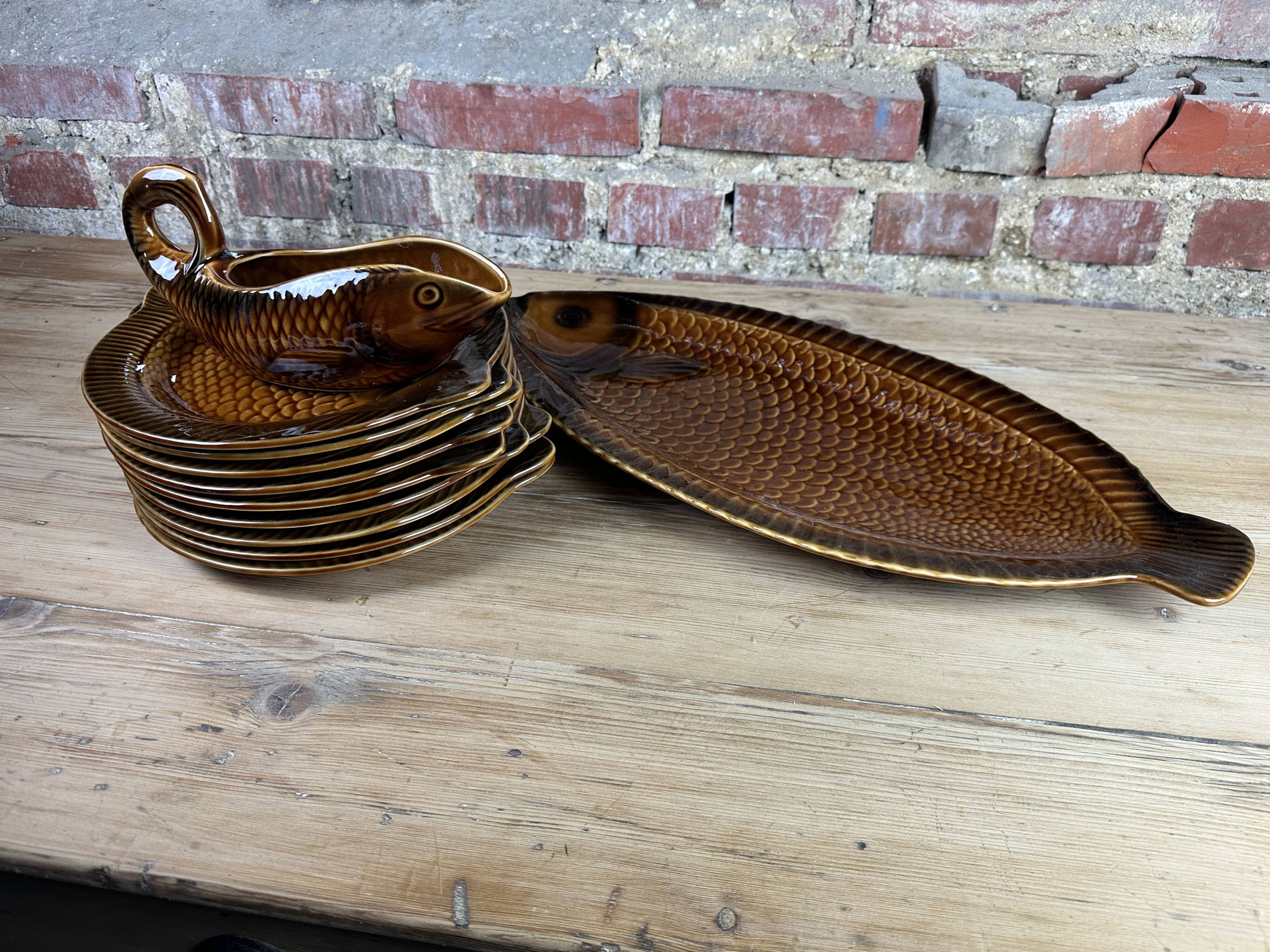 Sarguemines fish service 11 pieces 1970