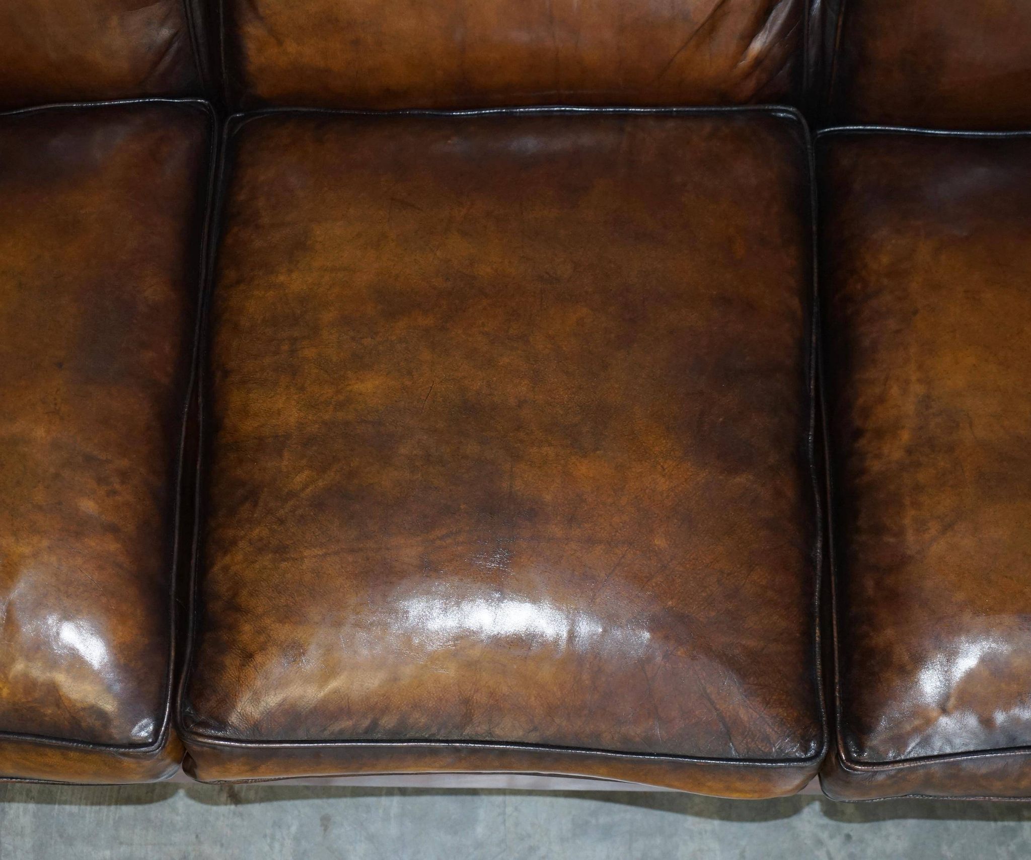 Howard & Son leather canapé, restored vintage, 3-seater