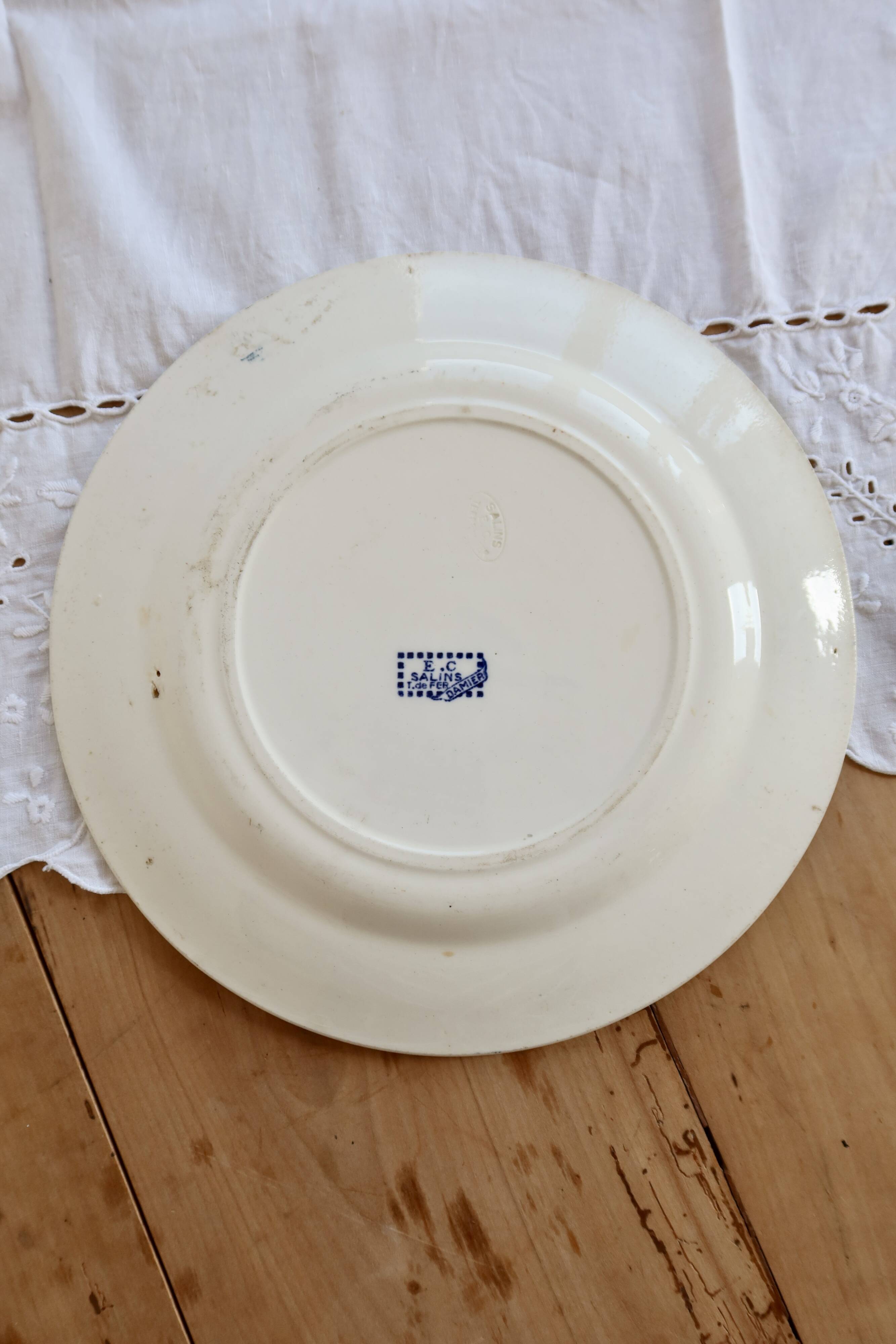 Round serving dish, old ironstone from Salins - Checkerboard pattern