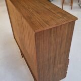 Vitrine du milieu du siècle