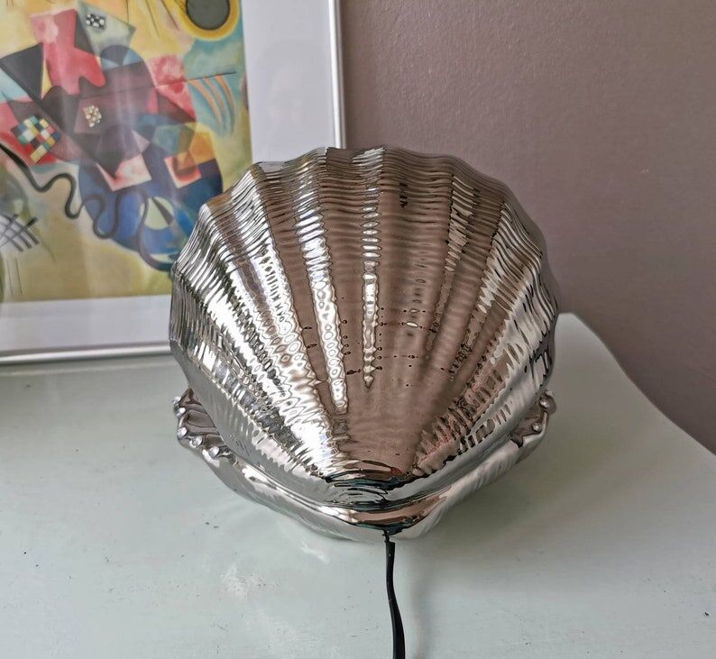 Vintage table lamp in silver ceramic shell 1990