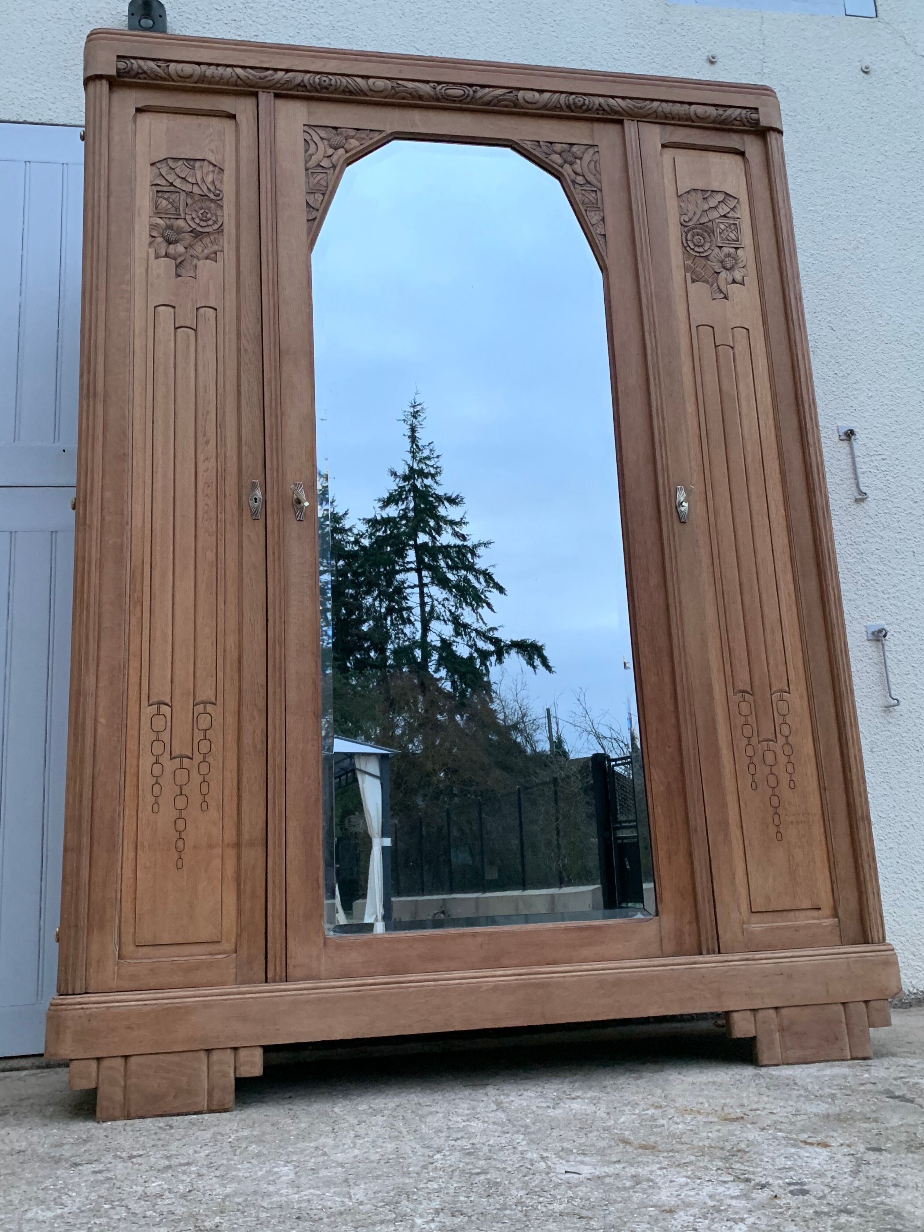 Parisian art deco wardrobe 1930