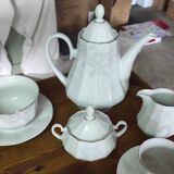Porcelain service