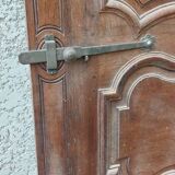 Porte ancienne en noyer