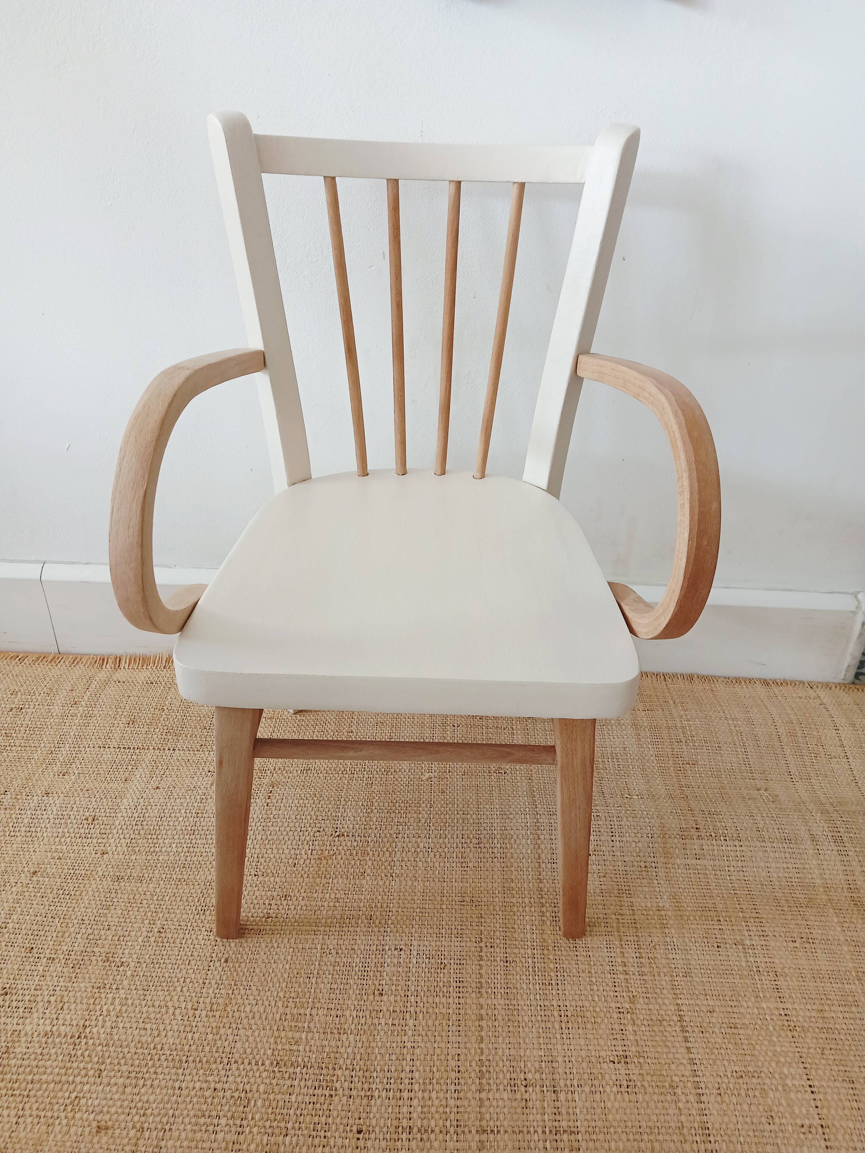 BAUMANN CHILDREN'S ARMCHAIR