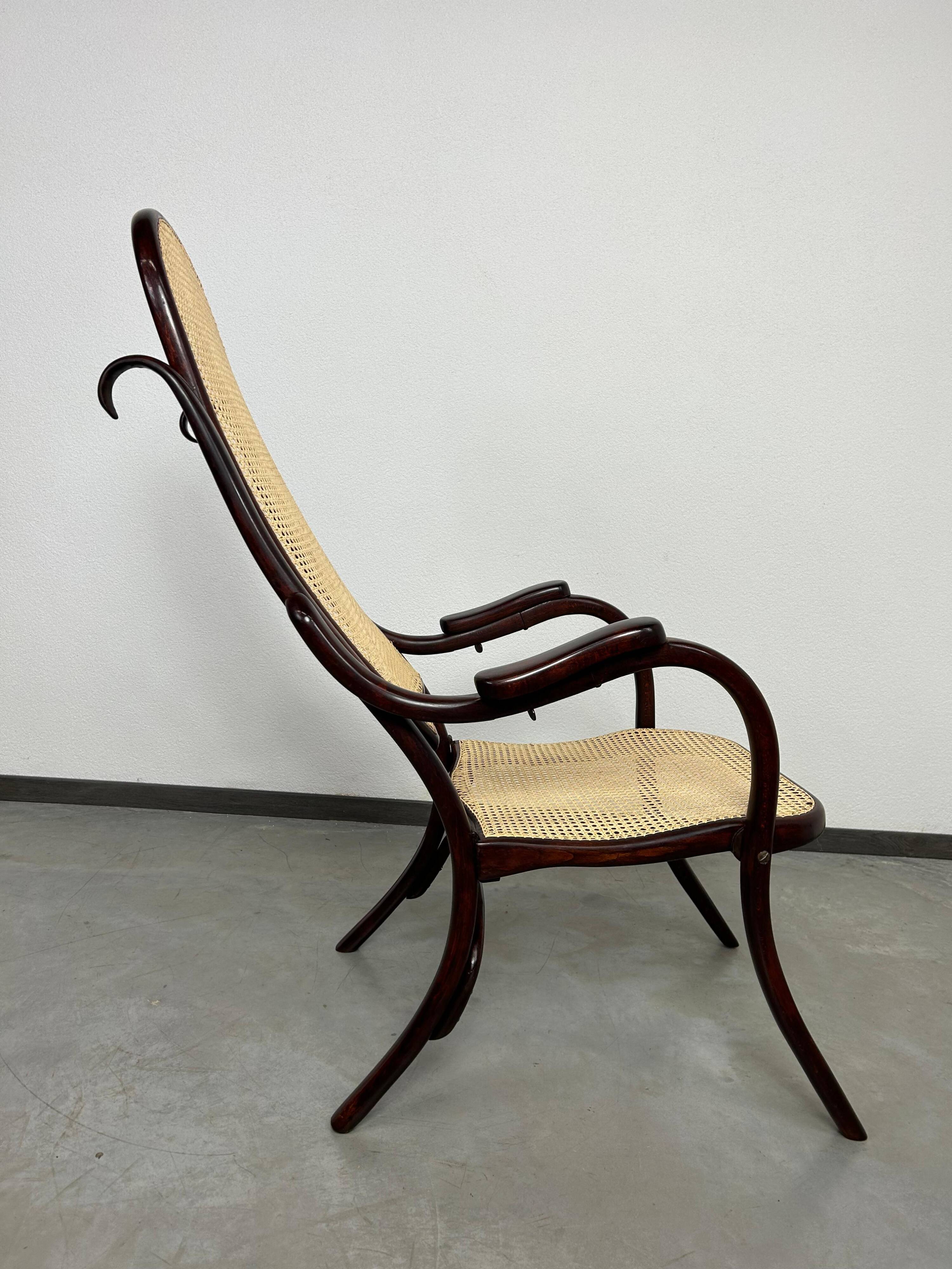 Chaise longue pliante très rare n°1 par Thonet