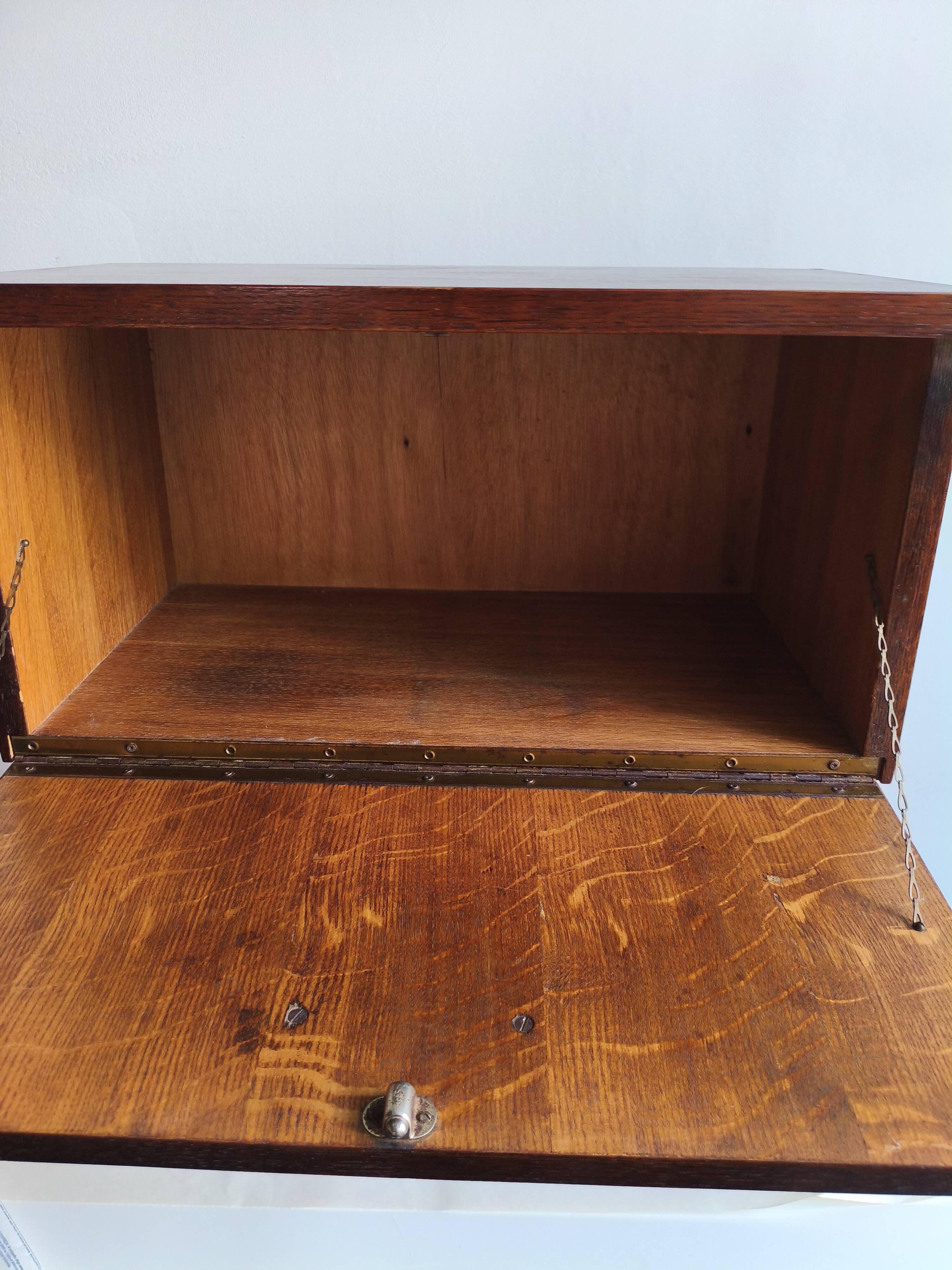Vintage side table with compass legs