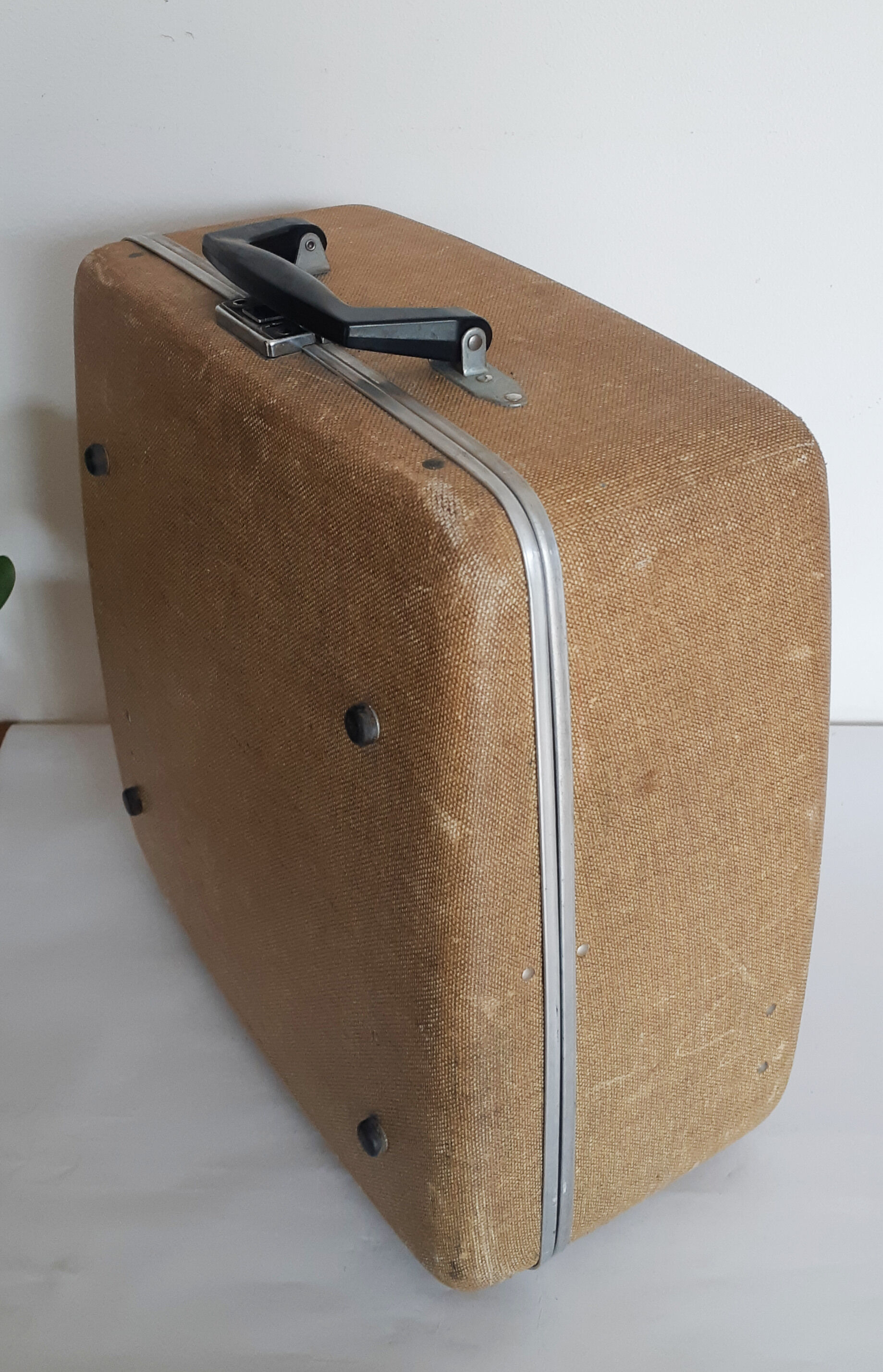 Functional portable typewriter , Royal