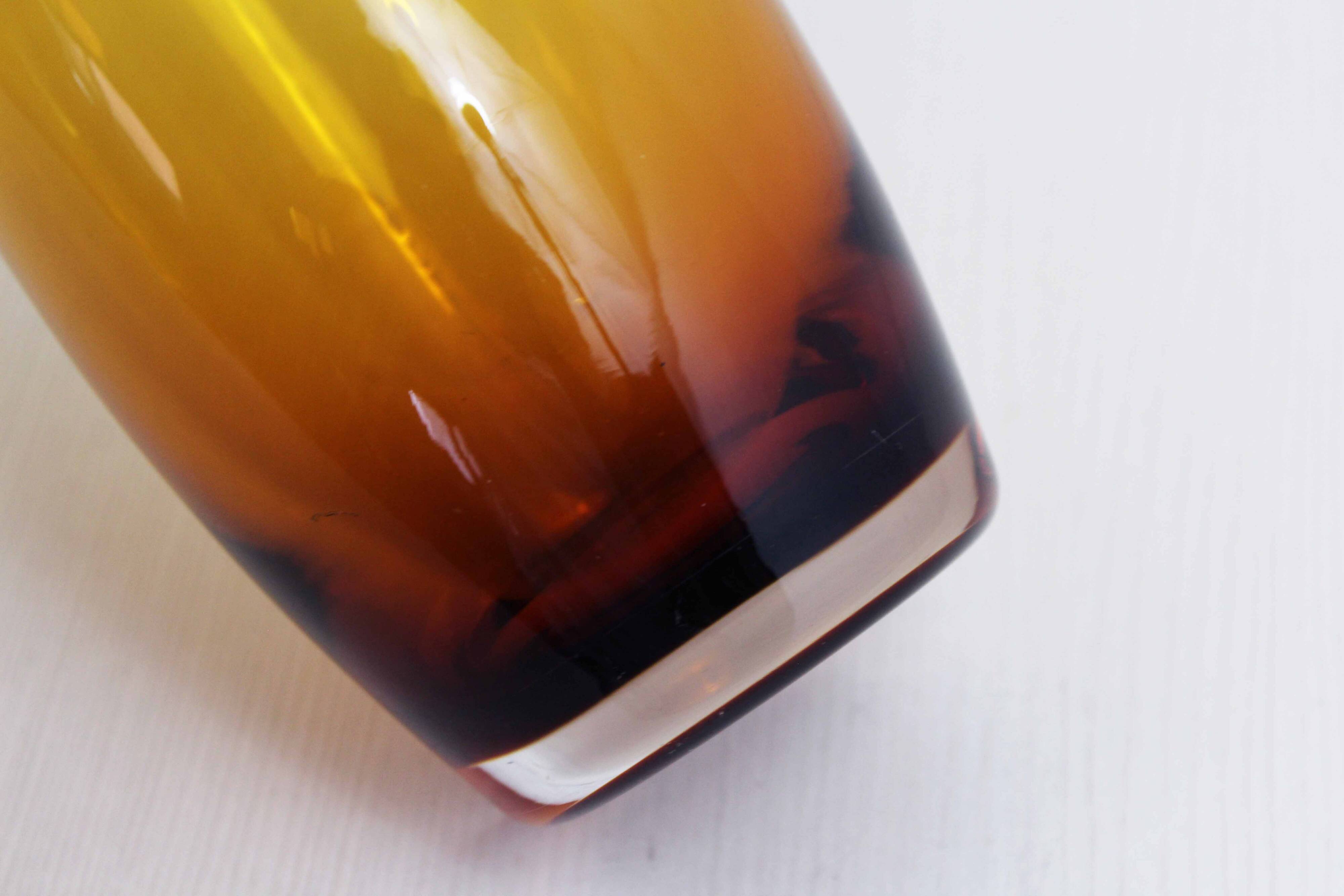 Vase vintage de style scandinave