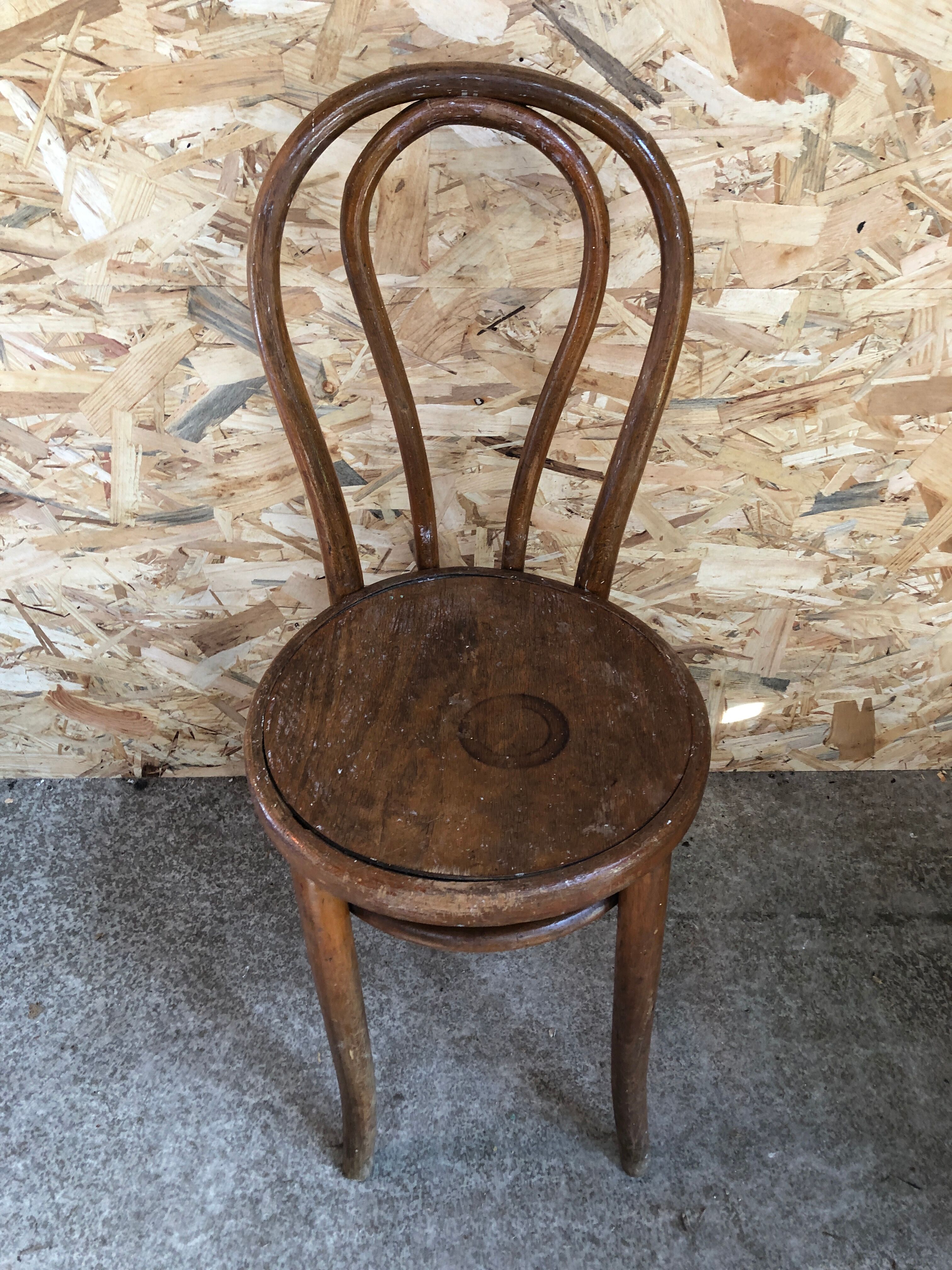 Old chair bistrot thonet 1950