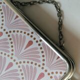 Mirror tryptic barber