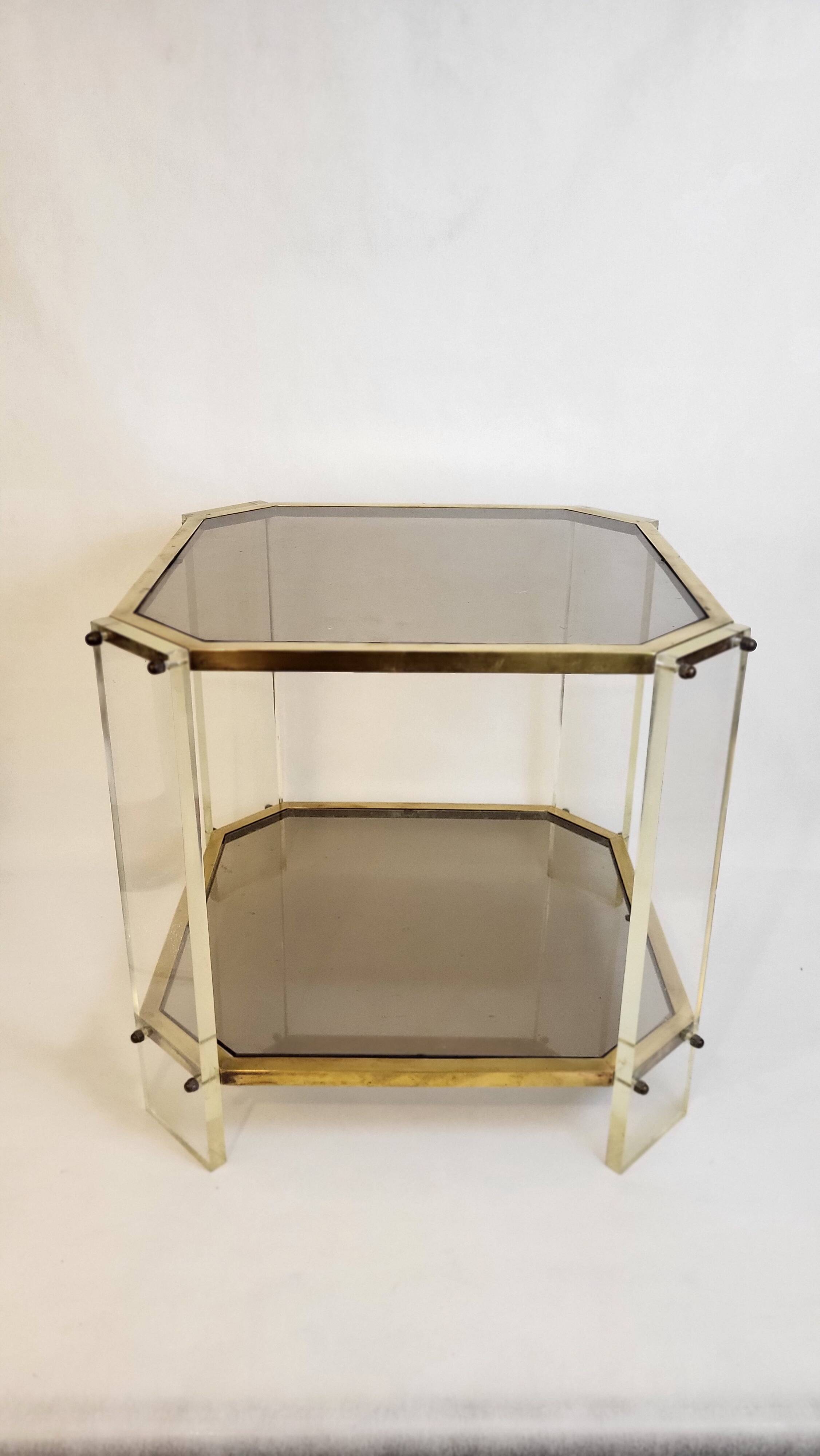 Coffee table 70s plexiglas / smoked glass