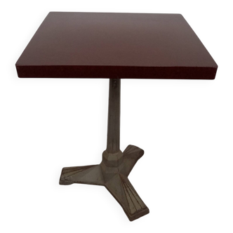 Parisian Art Deco bistro pedestal table