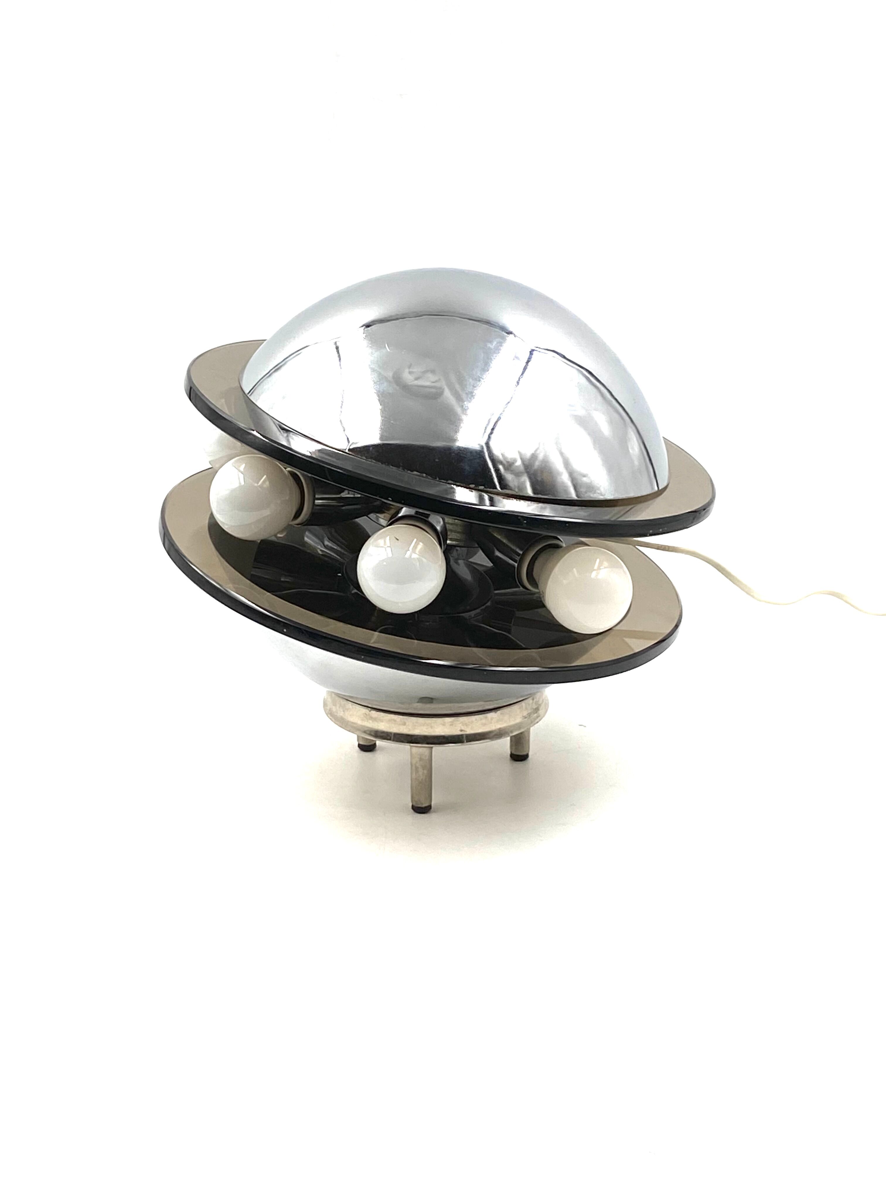 Space age flying saucer Ufo table lamp, Italy 1970s