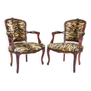 Paire de fauteuils cabriolet - style louis