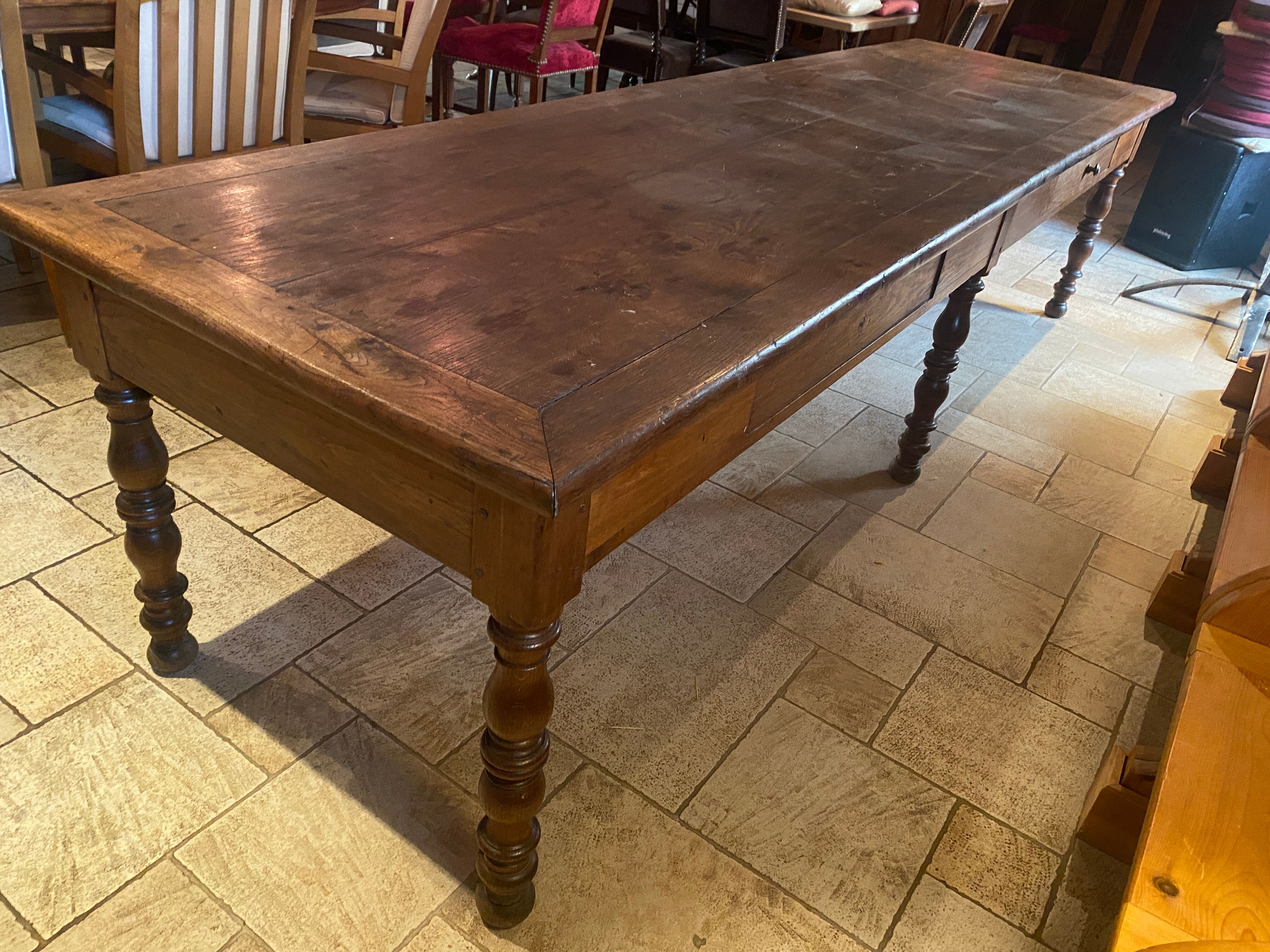 Farmhouse table chene massive