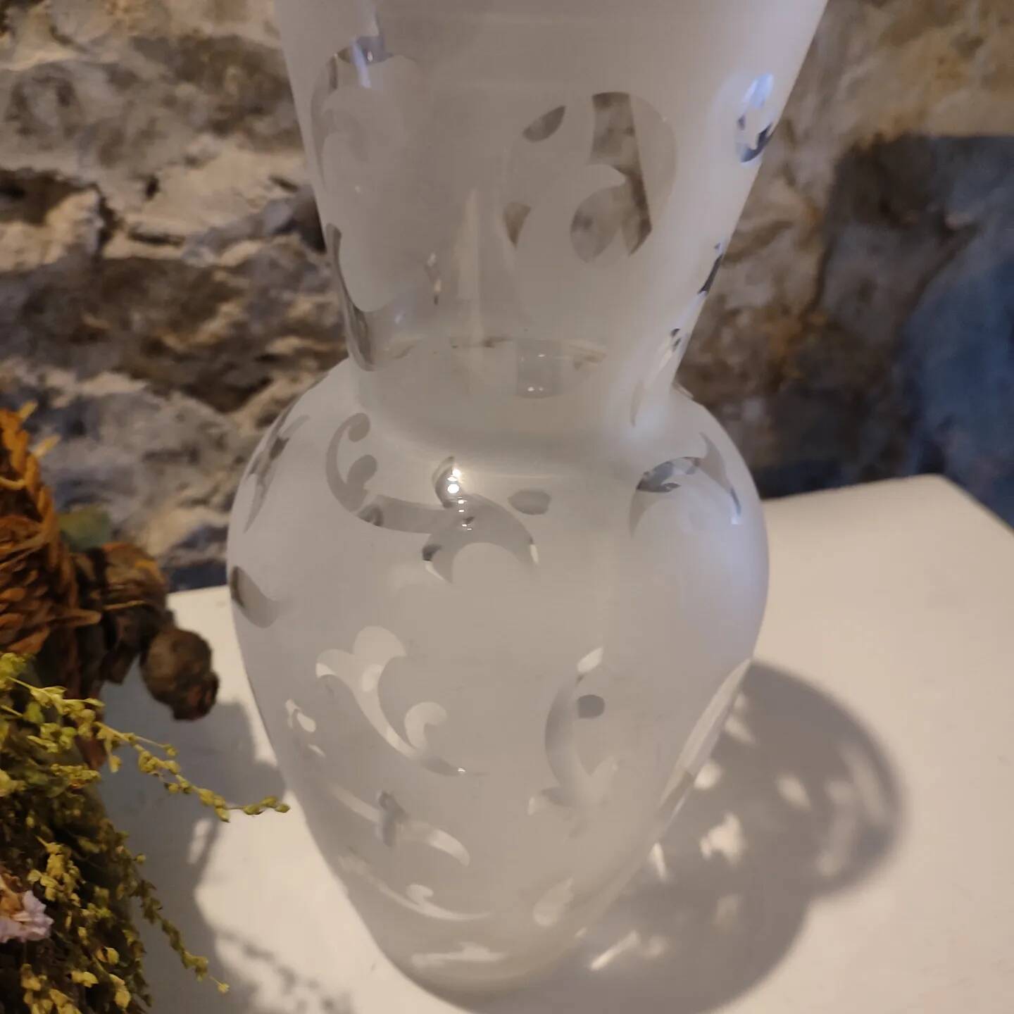 White vase in iridescent frosted etched glass
