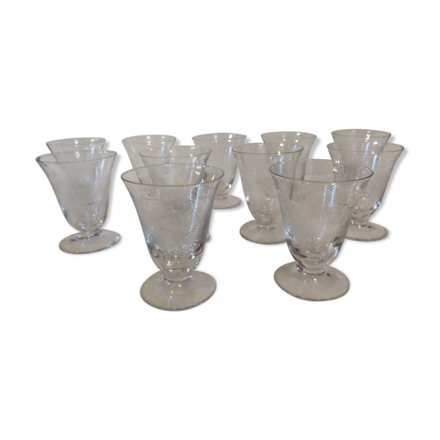 11 apéritf Art Deco glass suite