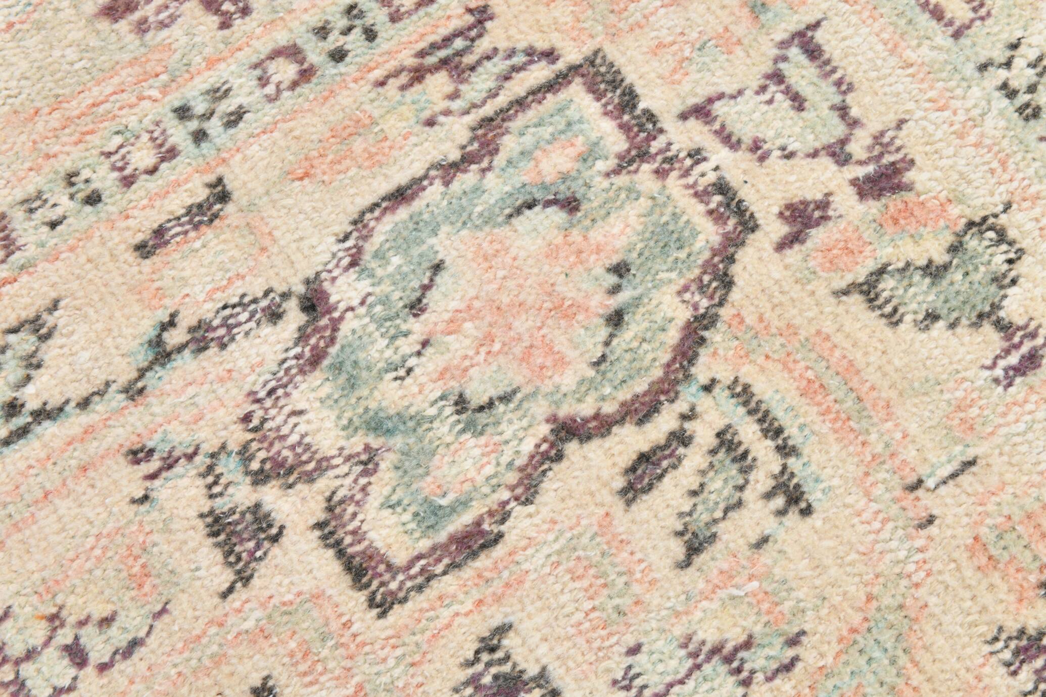 5x10 Long Wide Pale Red Oriental Pattern Persian Rug, 171x300Cm